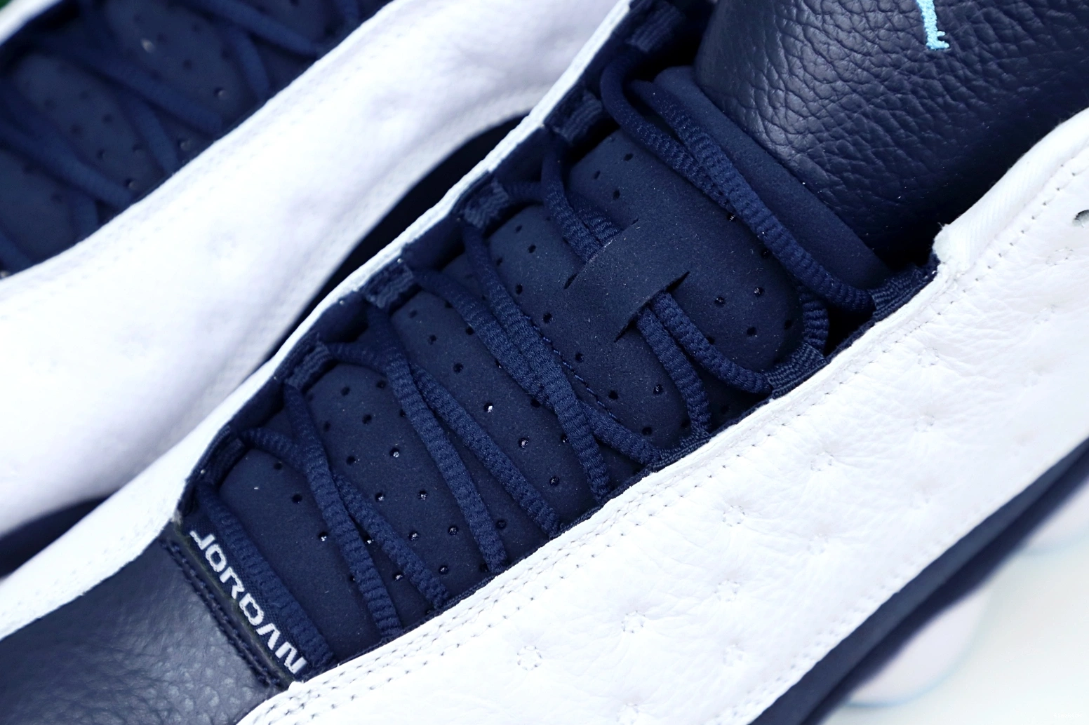 AIR POWDER 13 414571-144 WHITE JORDAN OBSIDIAN RETRO BLUE 0731